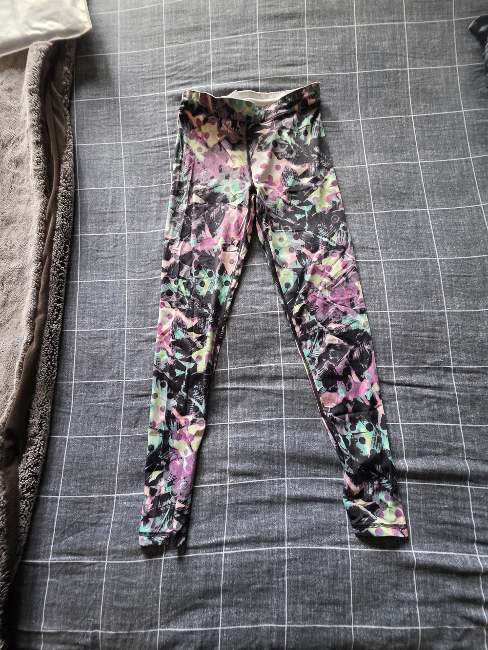 Victoria Secret PINK Womens Floral Tie-Dye Active Leggings - Pink & Green